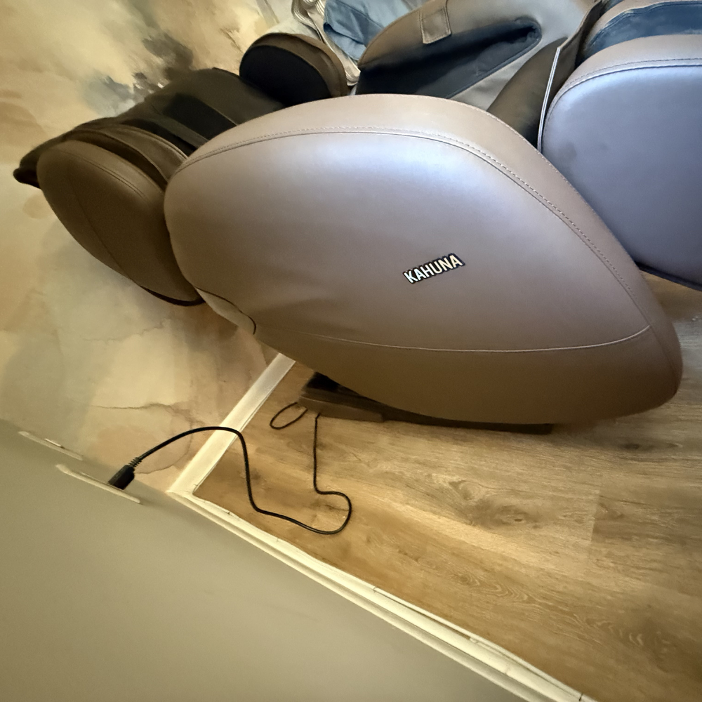 How to Move a Massage Chair Safely (Kahuna Case Study) | Floridian Brand